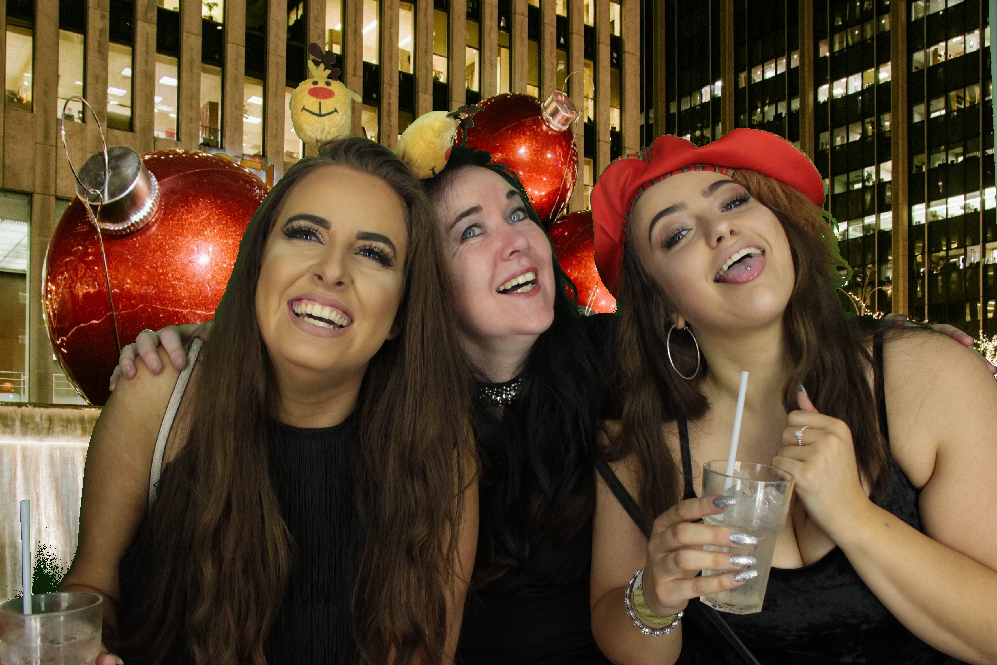 One Line Christmas Party | View more photos from the event at gallery.myphotoboothexperience.co.uk/u/MyPhotoBoothExperienceLtd/One-Line-Christmas-Party